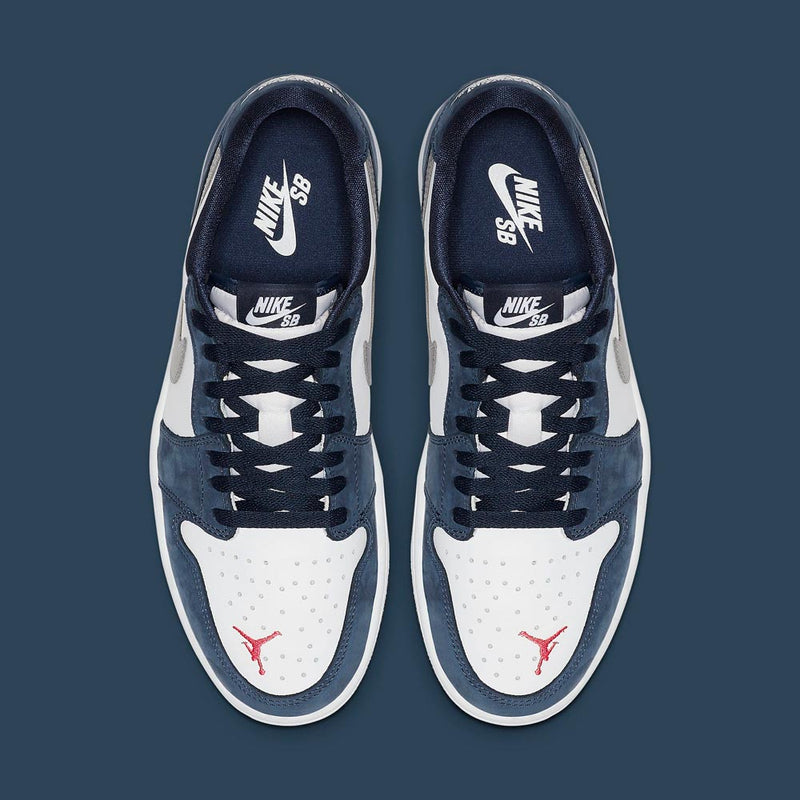 Tênis Nike Air Jordan 1 Low Midnight  Navy