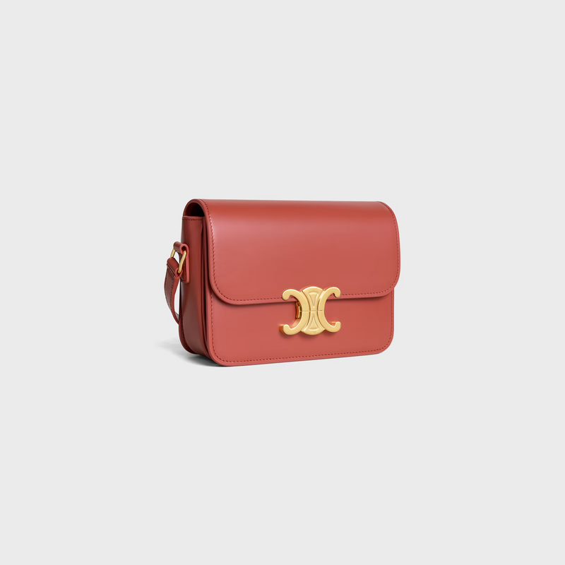 Bolsa Celine Teen Triomphe em Couro de Bezerro Brilhante