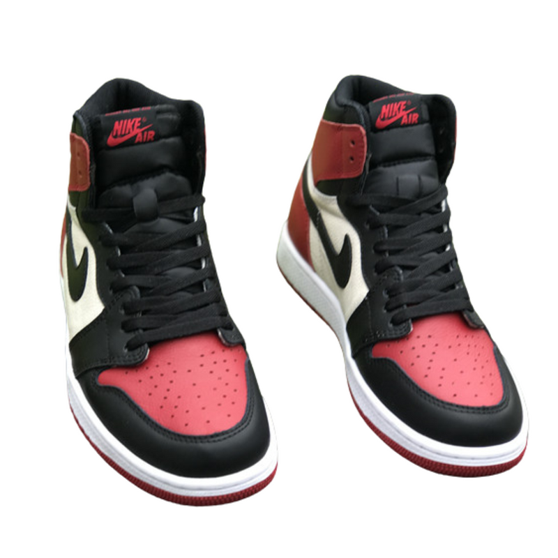 Nike Air Jordan 1 Retro High 'Bred Toe'