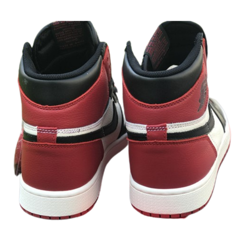 Nike Air Jordan 1 Retro High 'Bred Toe'
