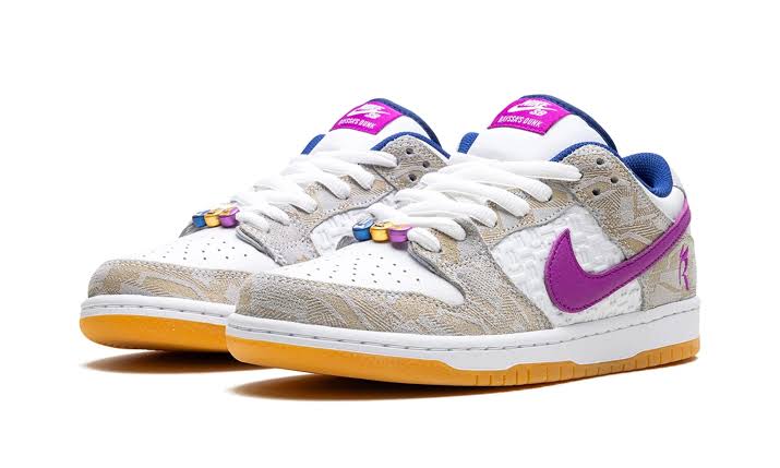 Tênis Dunk Low SB "Rayssa Leal”