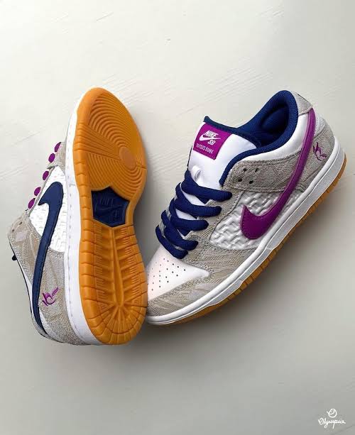 Tênis Dunk Low SB "Rayssa Leal”