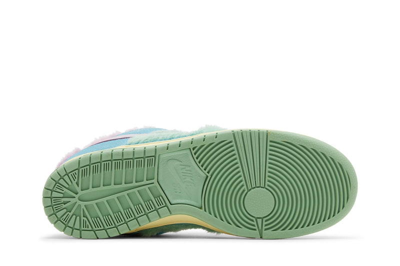 Tênis Nike Dunk Sb x Verdy Visty Azul