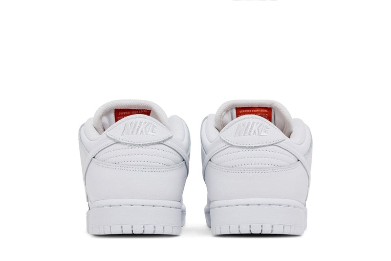 Tênis Nike Sb Dunk Low Pro Triple White Branco