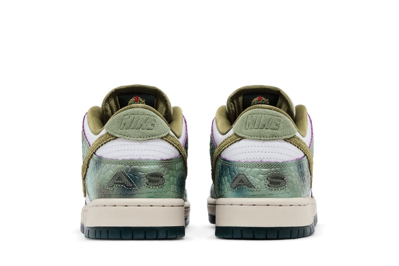 Tênis Nike Dunk Sb x Alexis Sablone Chameleon Verde