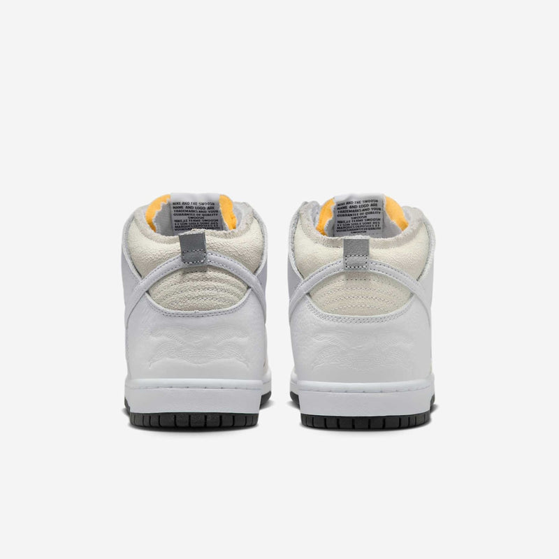 Tênis Nike SB Dunk High