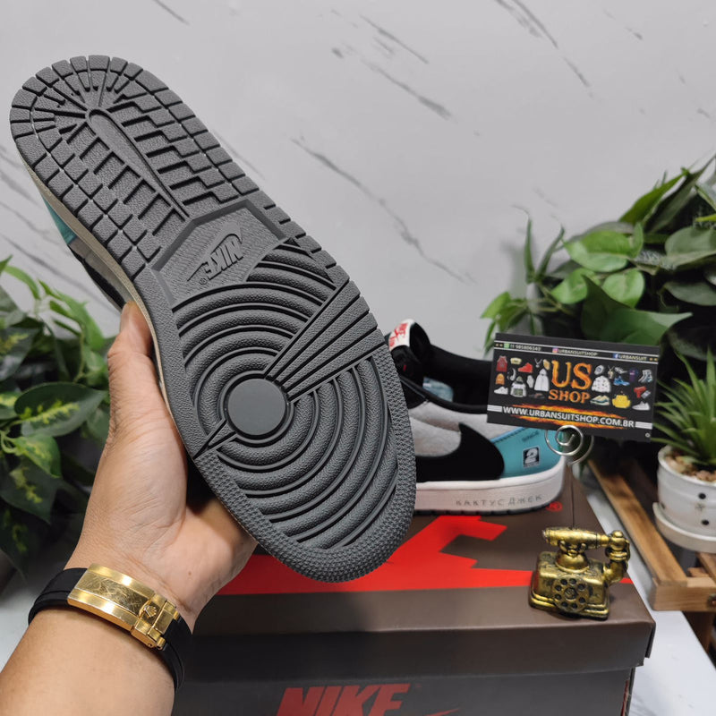 Tênis Air Jordan 1 Low Travis Scott X Jackboys E30