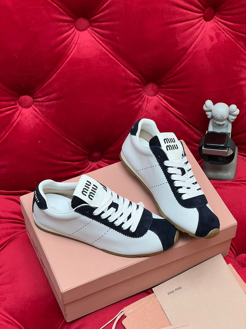 Tênis Snearkes Miu Miu Plume