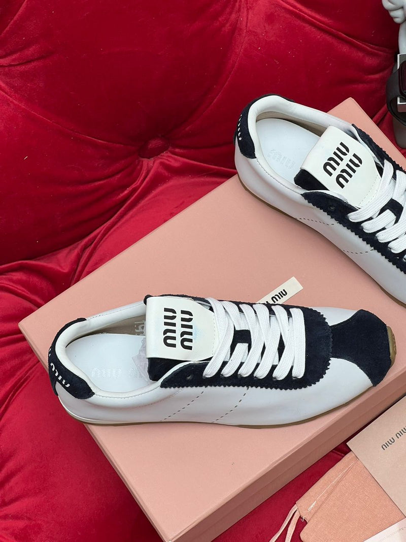 Tênis Snearkes Miu Miu Plume