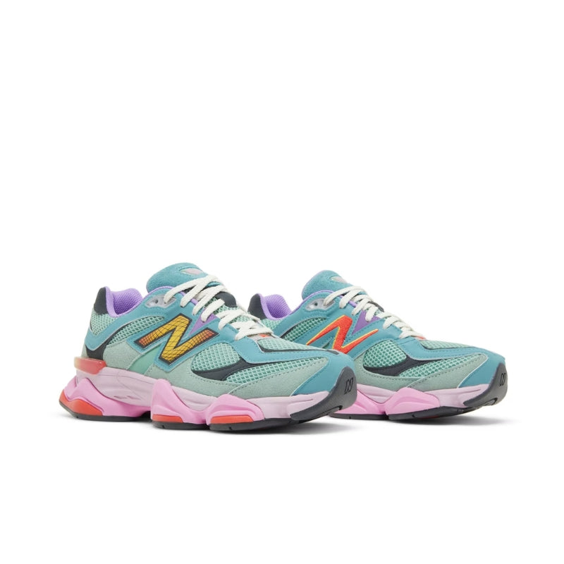 Tênis New Balance 9060 Multi Color