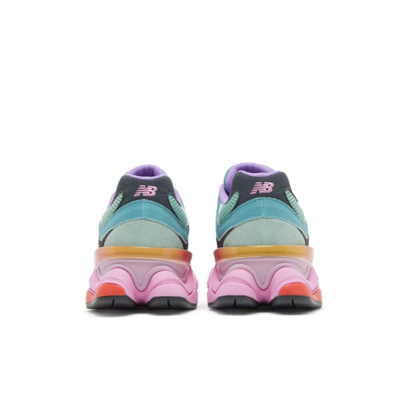 Tênis New Balance 9060 Multi Color