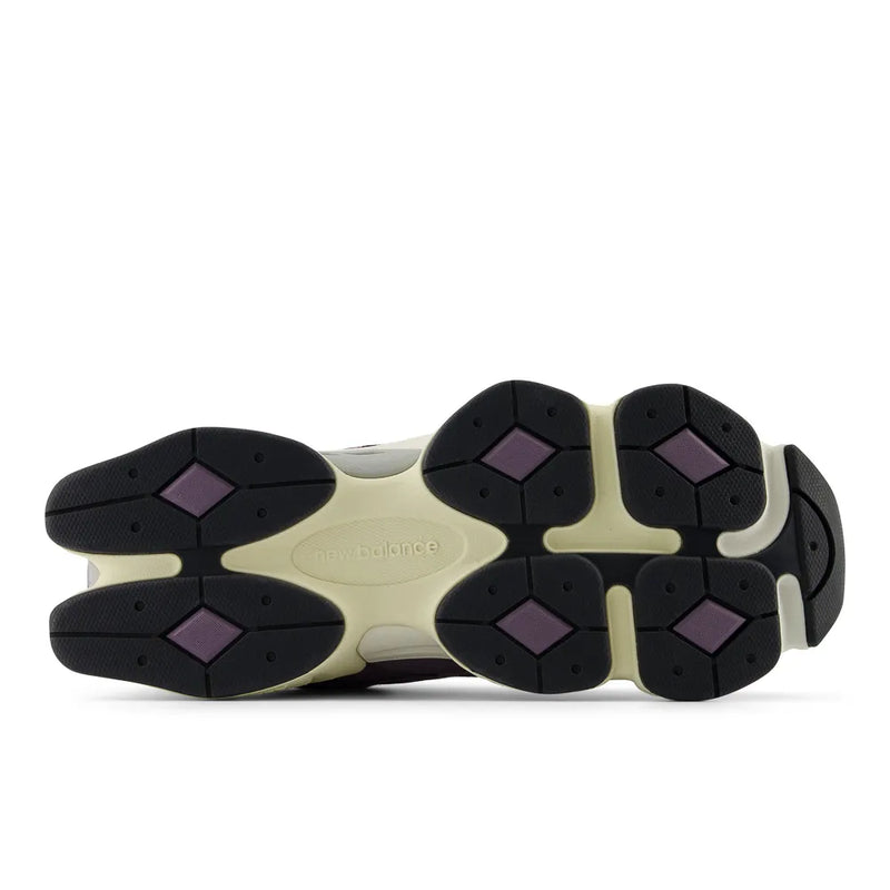 Tênis New Balance 9060 Unisex