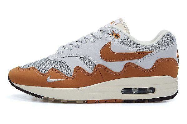 Tênis Nike x Patta - Air Max 1 waves "Monarch" (with bracelet)