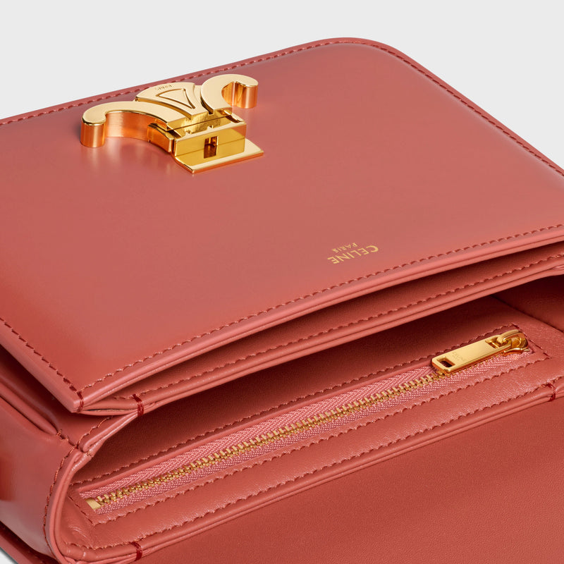Bolsa Celine Teen Triomphe em Couro de Bezerro Brilhante