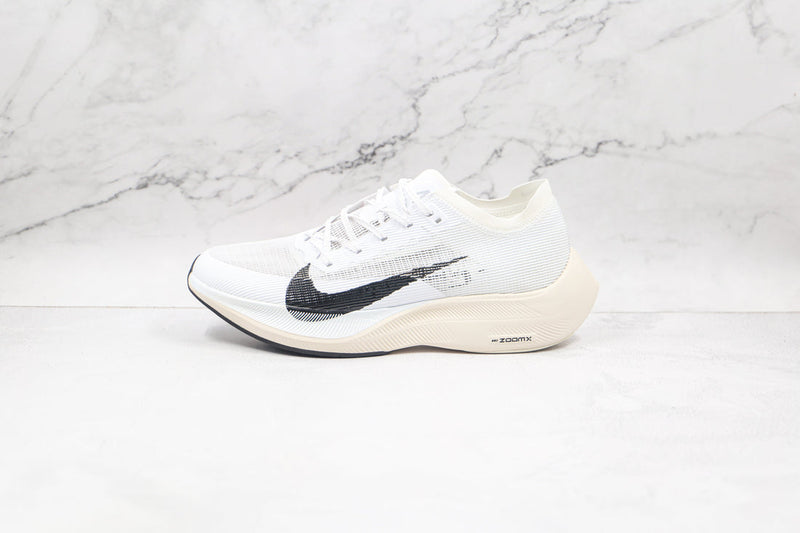 Tênis Nike ZoomX Vaporfly Next 2 White Black