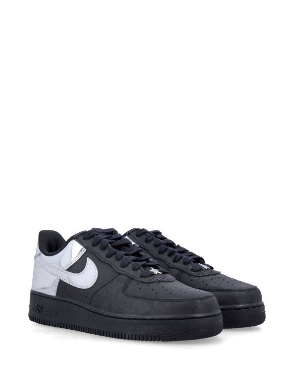 Tênis Nike Air Force 1 Low Retro