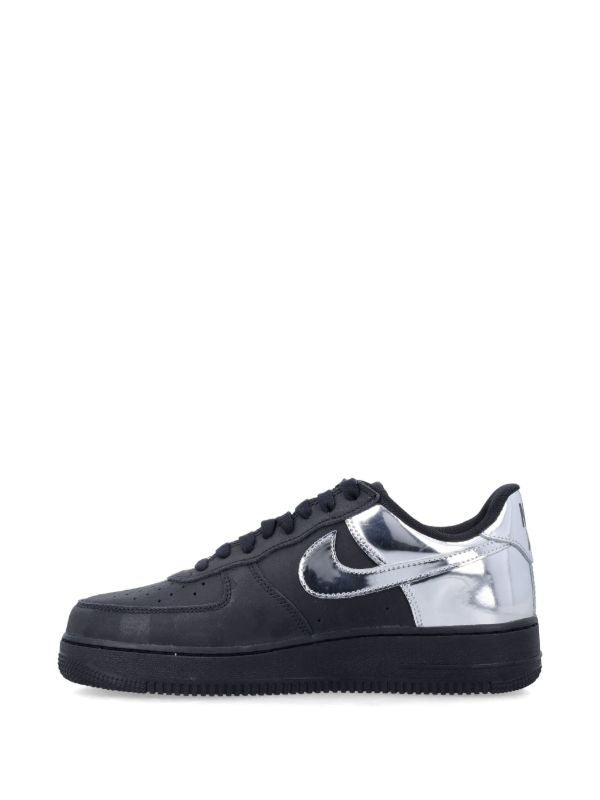 Tênis Nike Air Force 1 Low Retro