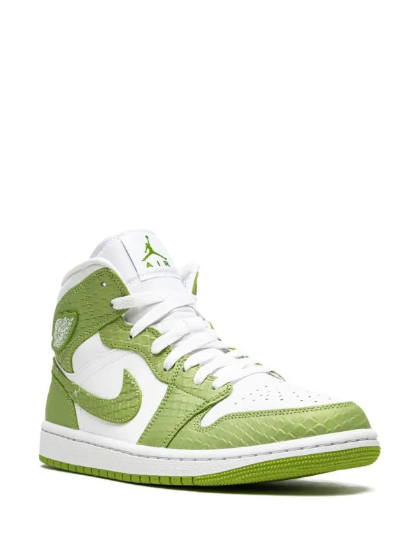 Tênis Nike Air Jordan 1 Mid SE
