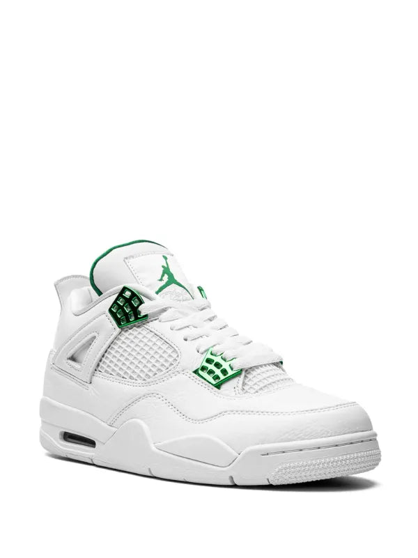 Tênis Nike Air Jordan 4 Retro
