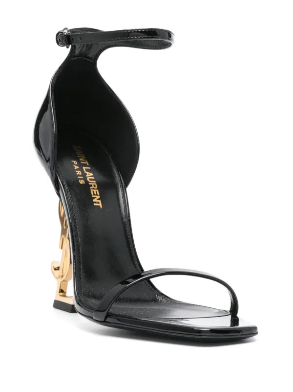 Sandália Yves Saint Laurent Opyum de couro envernizado