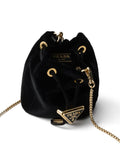 Bolsa Prada mini de veludo