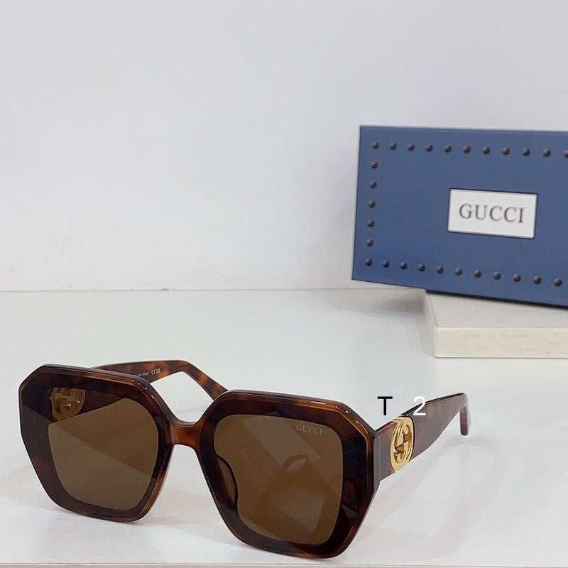 Óculos de sol Gucci em acetato