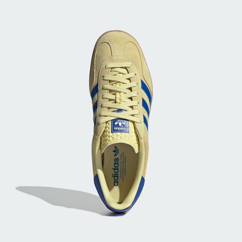 Adidas Gazelle Indoor Amarelo Pó, azul royal e branco nuvem
