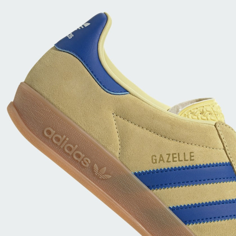 Adidas Gazelle Indoor Amarelo Pó, azul royal e branco nuvem