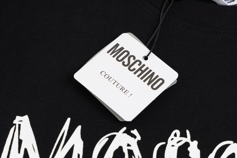 Camiseta T-Shirt Moschino Preta e branca