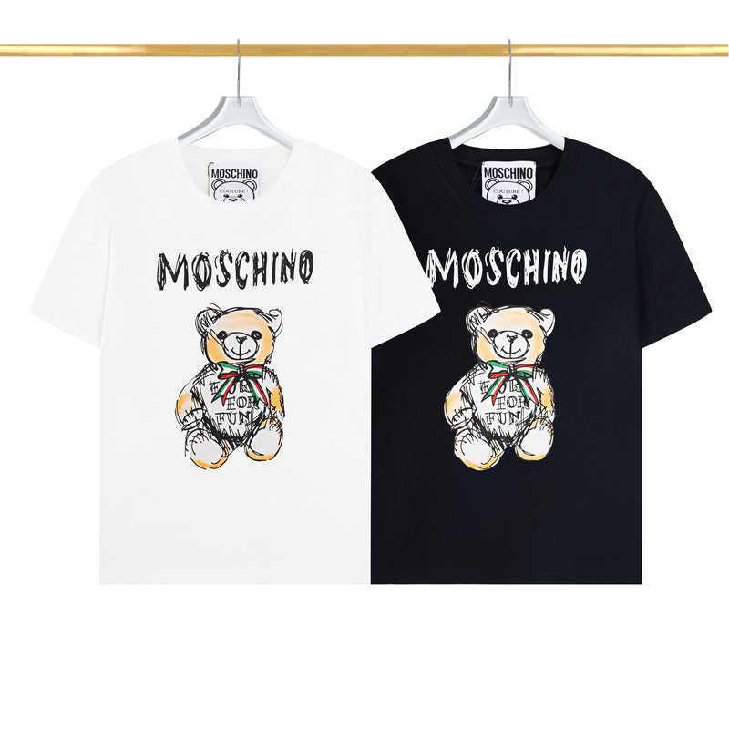 Camiseta T-Shirt Moschino Preta e branca