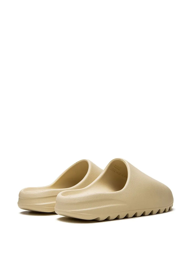 Chinelo Adidas Yeezy Slide YEEZY "Bone (2022 Restock)"