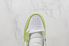 Air Jordan 1 High "Green Pyton"