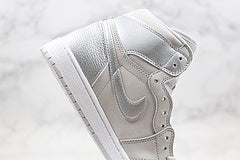 Jordan High Top AJ1 Cinza Metálico Prata